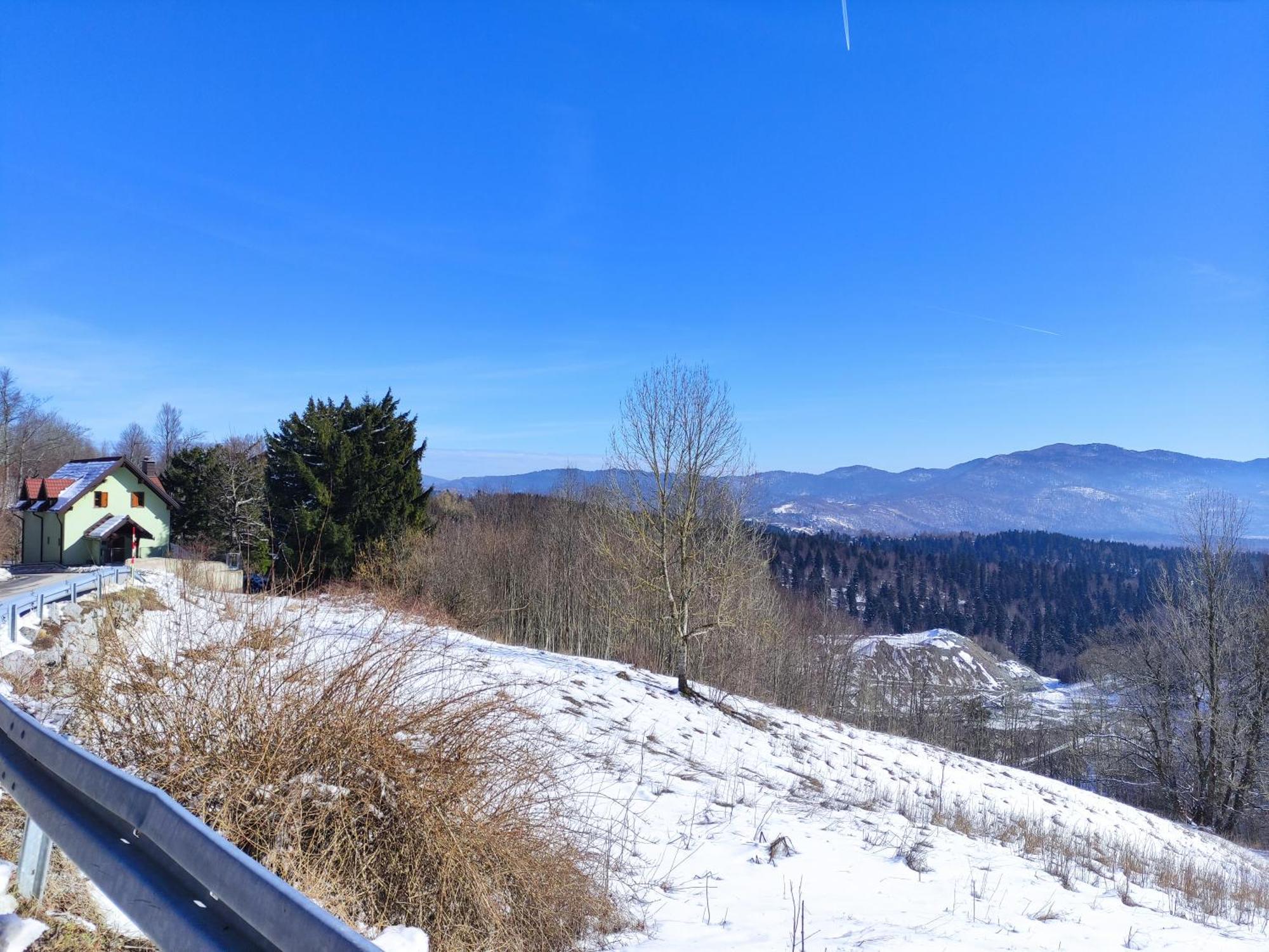 Vila Kuca Za Odmor Cava Fuzine Fužinski Benkovac Exteriér fotografie